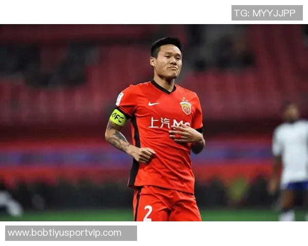 梅州后卫茹子楠加盟国安李昂转会大连英博消息确认